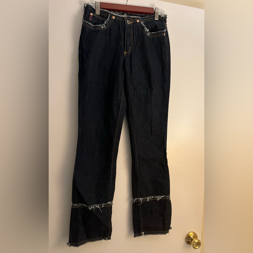 Guess Jeans Early 2000s Size 26 Jeans - like new!